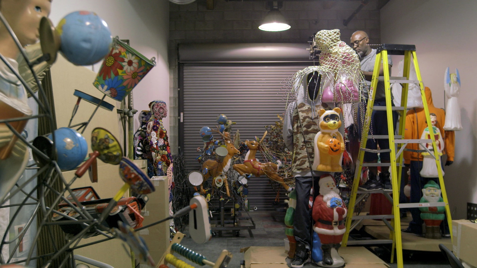 Nick Cave Artist At Work Art21   Cave Chicago Still 305 